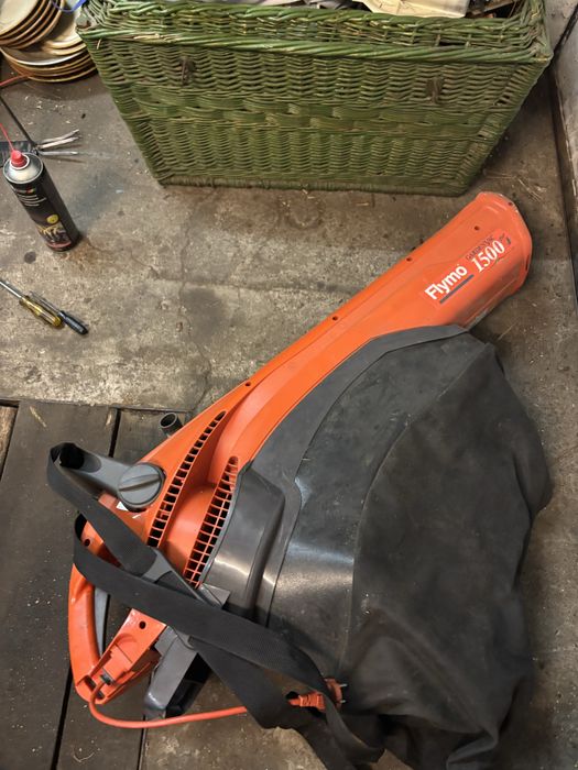 Dmuchawa elektryczna flymo 1500
