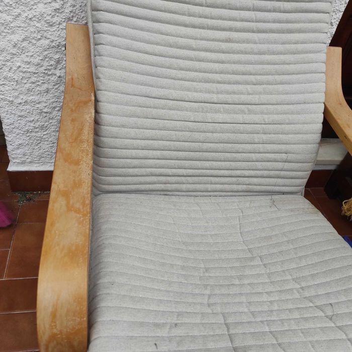 Cadeira e repousa pés IKEA poang