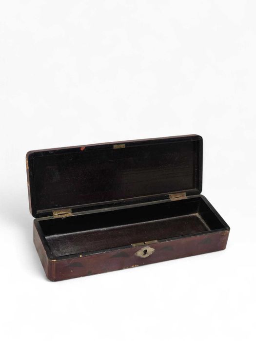 Caixa Japonesa Lacada Antiga – Floral Dourado – Com Fecho – 24,5 cm