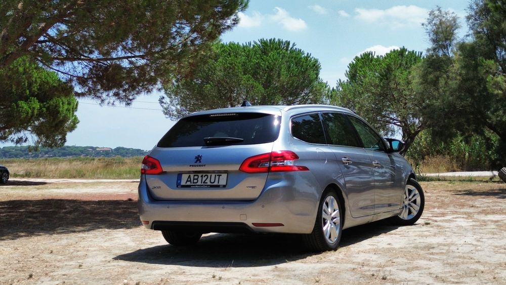 Peugeot 308 SW 2015
