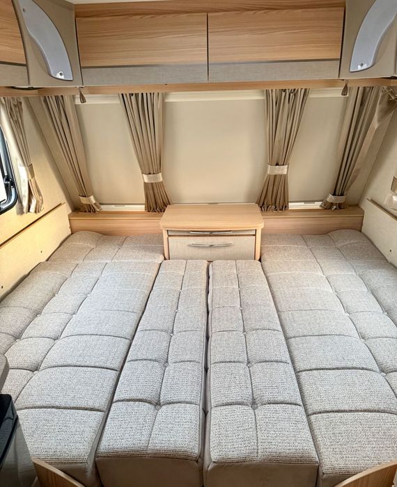 Caravana Coachman Amara - impecável