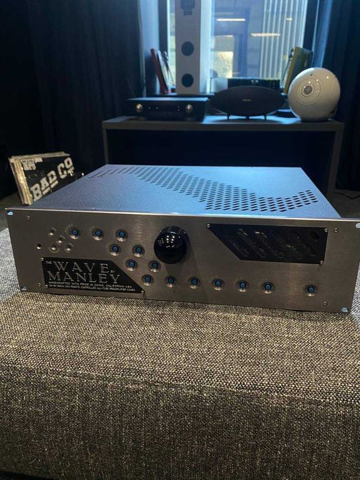 Попередній підсилювач Manley WAVE DAC Tube Preamplifer