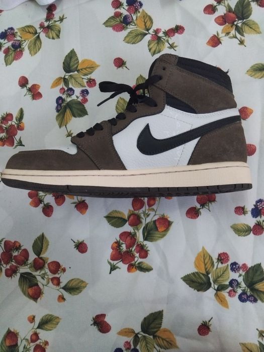 Nike air jordan travis scott (rep)