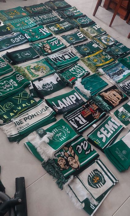 Lote de 60 bufandas, echarpes sporting clube de Portugal