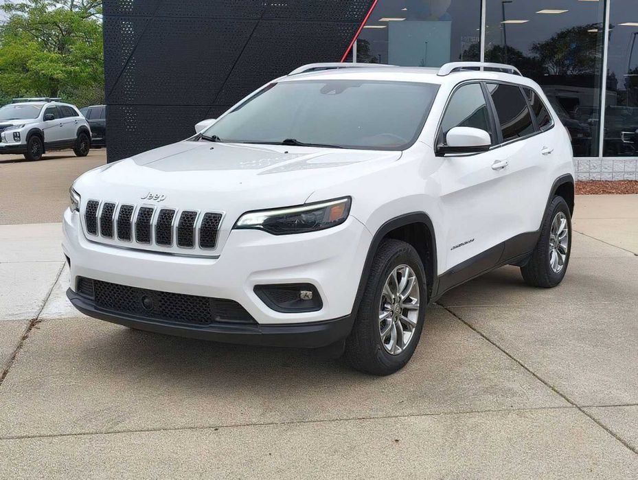 Jeep Cherokee Latitude Plus      2020