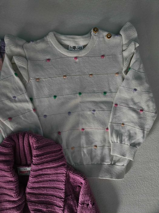 Sweterki dziewczęce 92