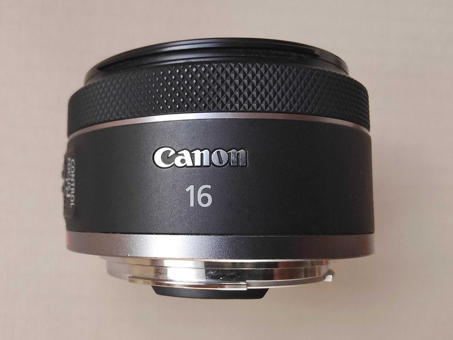 Canon RF 16mm F2.8 STM em muito bom estado
