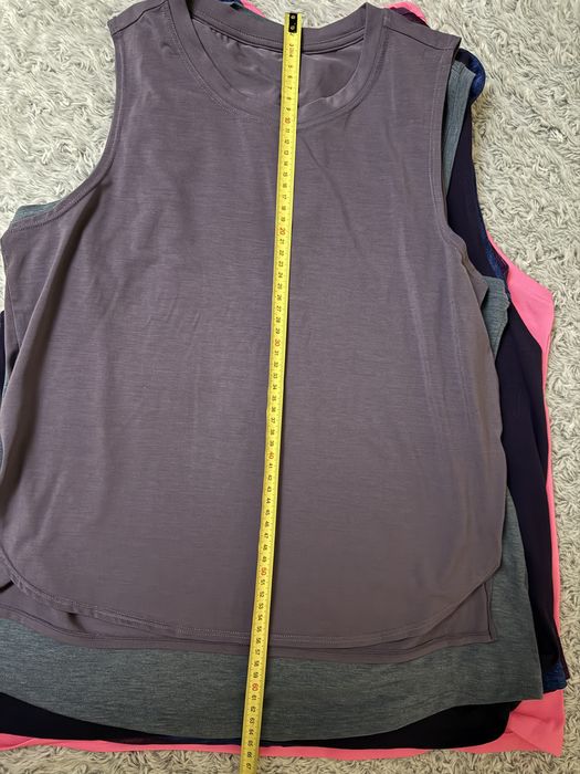 Спортивні майки футболки топи жіночі