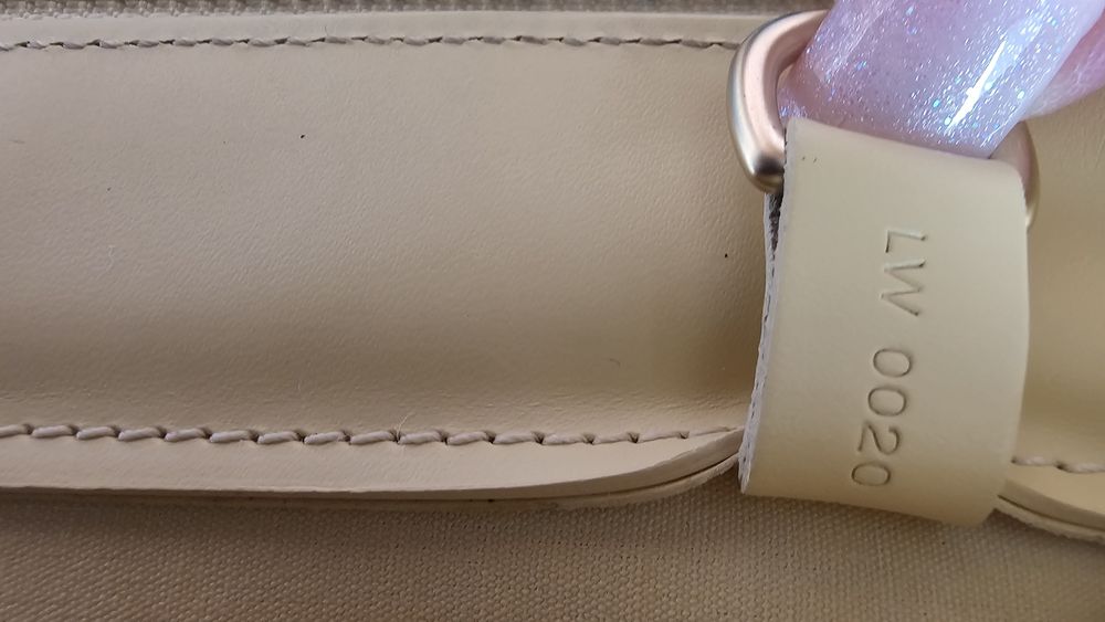 Louis Vuitton Epi croisette PM Vanilla