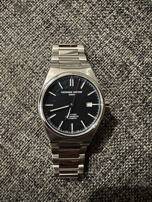 Frederique Constant Highlife 41mm COSC
