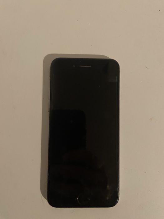 iPhone 6 in good condition64284463422977123