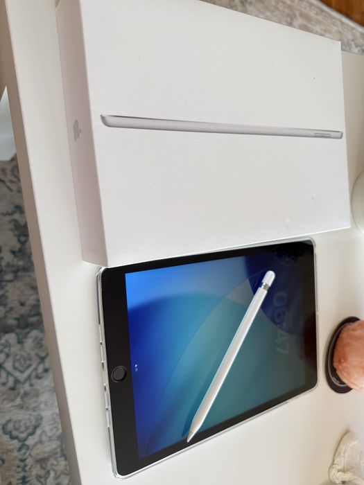 Apple Pencil 1.ª Geração — Caixa + Ponteira Nova + Adaptador