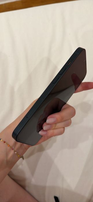 iPhone 13,midnight