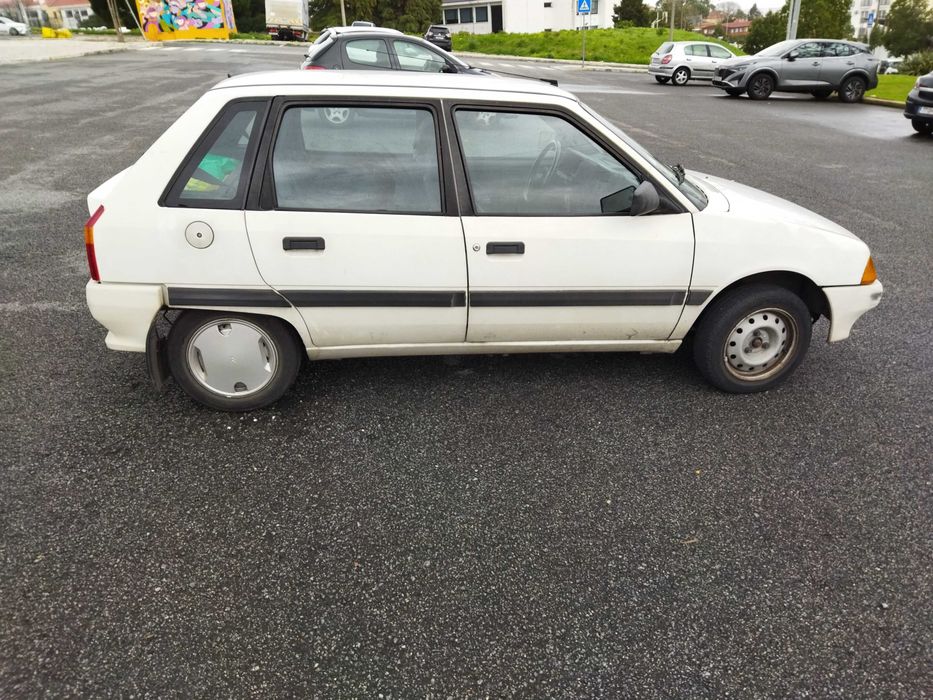 Citroen AX 14TRD com Prob motor - Para recuperar ou para Peças