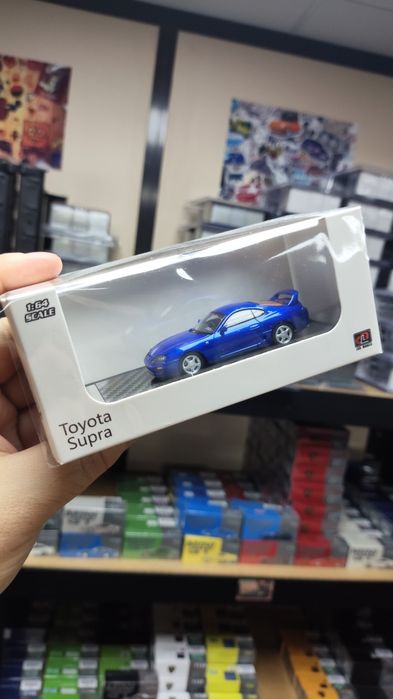 ЗНИЖКИ!!! Моделі LCD Models Lamborghini, Toyota Supra в мамштабі  1:64