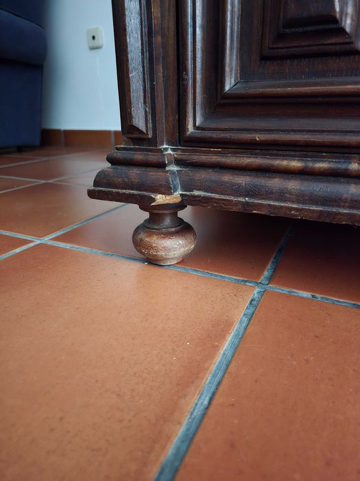 Móvel Madeira Maciça