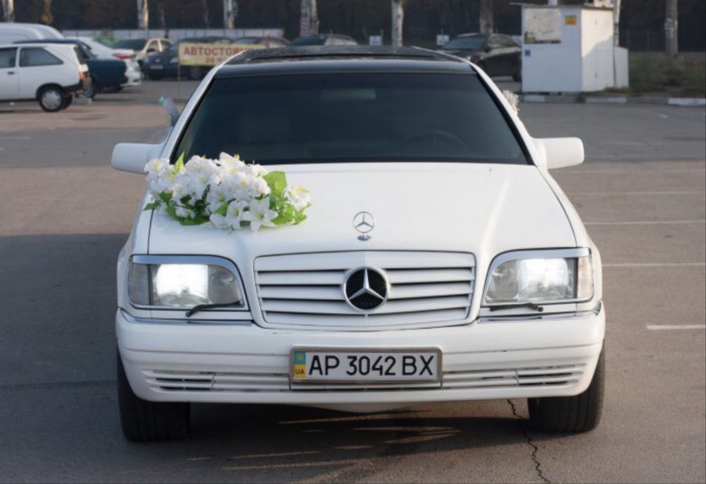 Mercedes лимузин 140 кузов