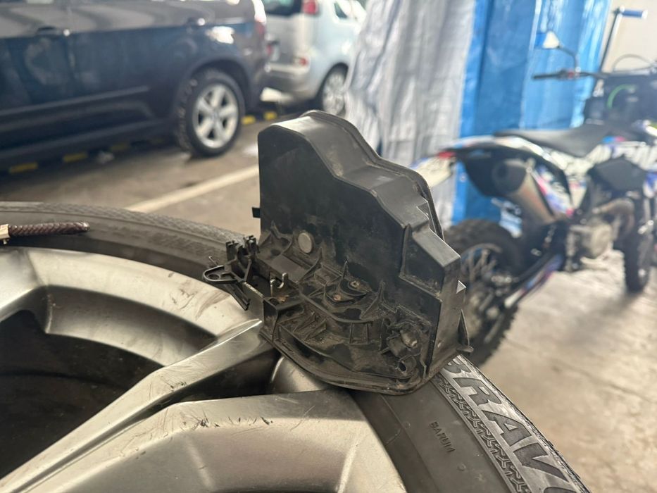 Замок дверей BMW