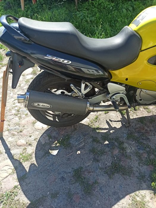 Sprzedam Suzuki  GSX-750