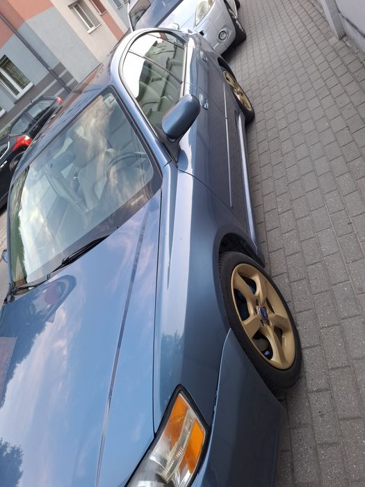 Subaru legacy 2.5 AWD boxer B+G
