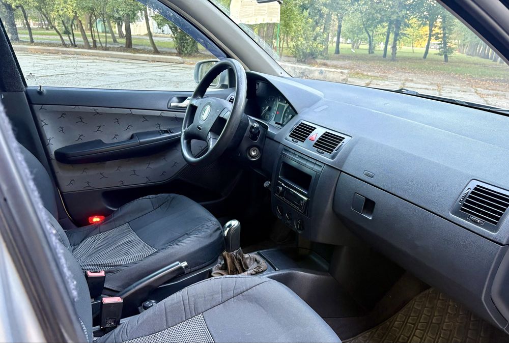 Продам Skoda Fabia 1.4 V16