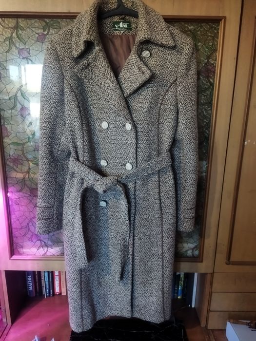 Пальто женское осеннее 52 размер