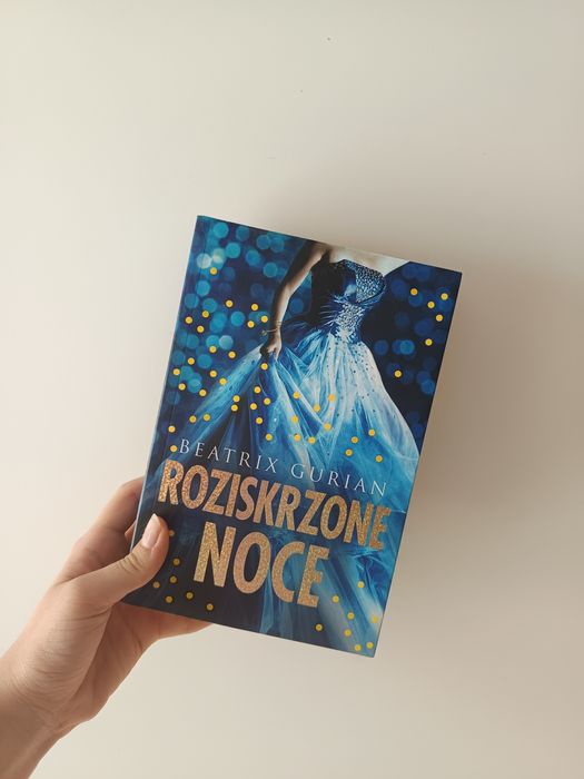 -Roziskrzone Noce-