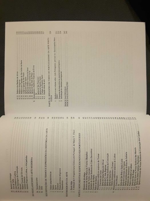 Le XXème au Portugal / Páginas de História da Arte