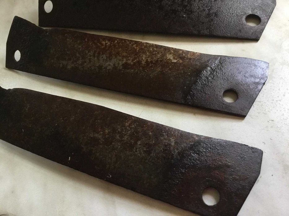 Ножи для режущего механизма соломорезки длинной 25 см 4 шт.