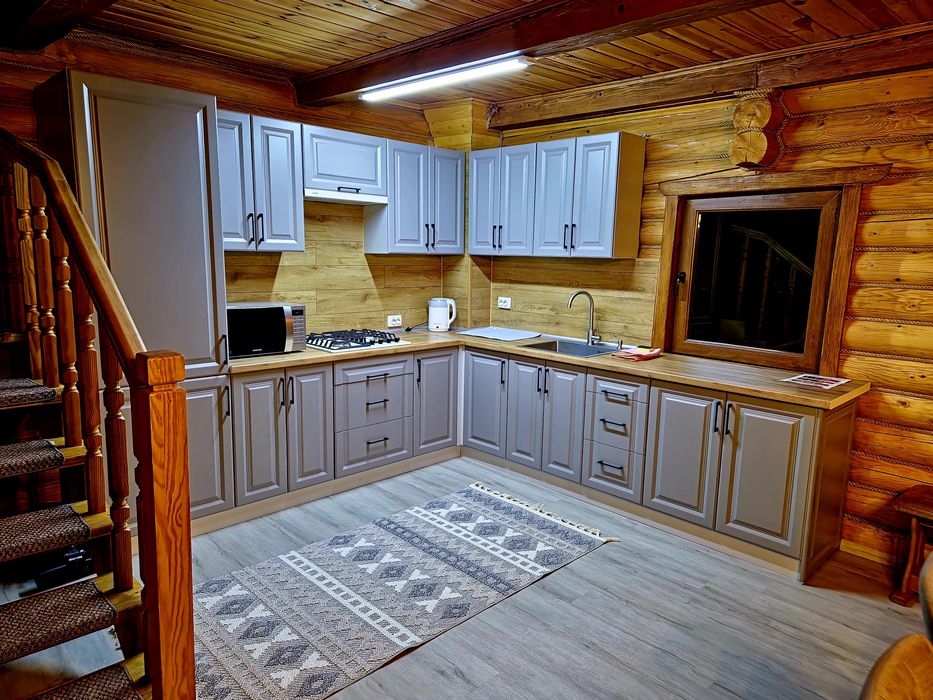 Котедж в Карпатах  Будинок в Мигово, оренда