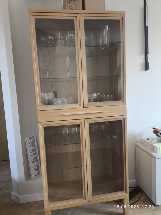 Szafka witryna przeszklona
