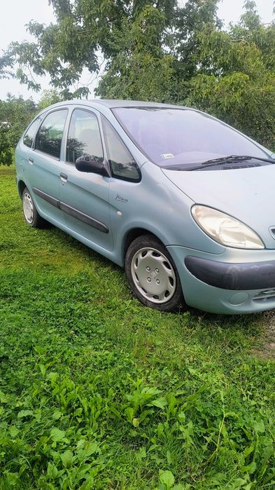 Продам сімейний мінівен