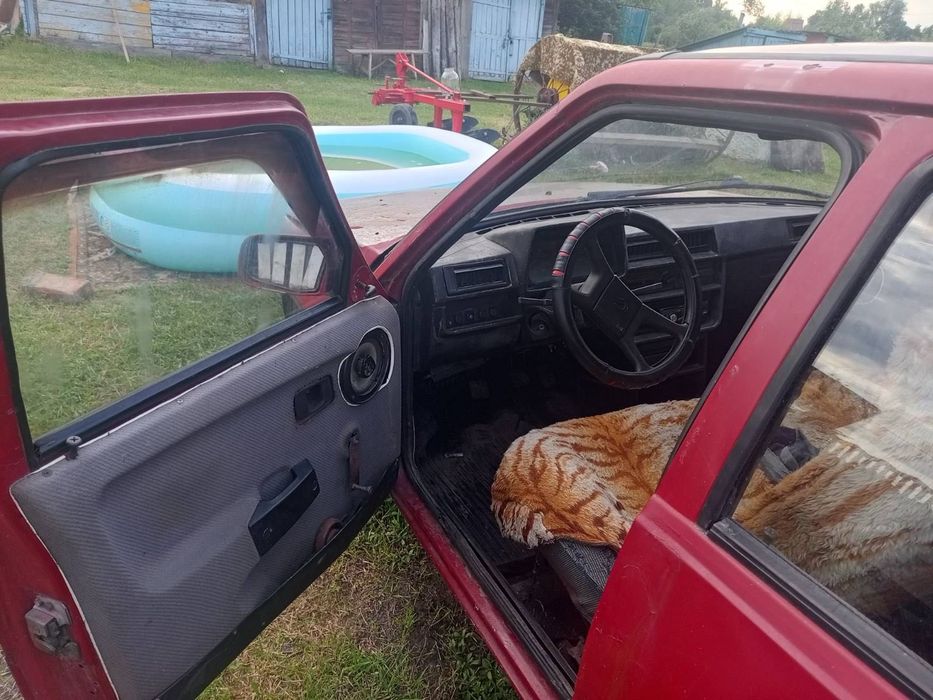 Продам автомобіль Таврія Дана