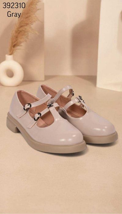 ОПТ Жіночі черевіки, лоуфери, кросівки ОПТ