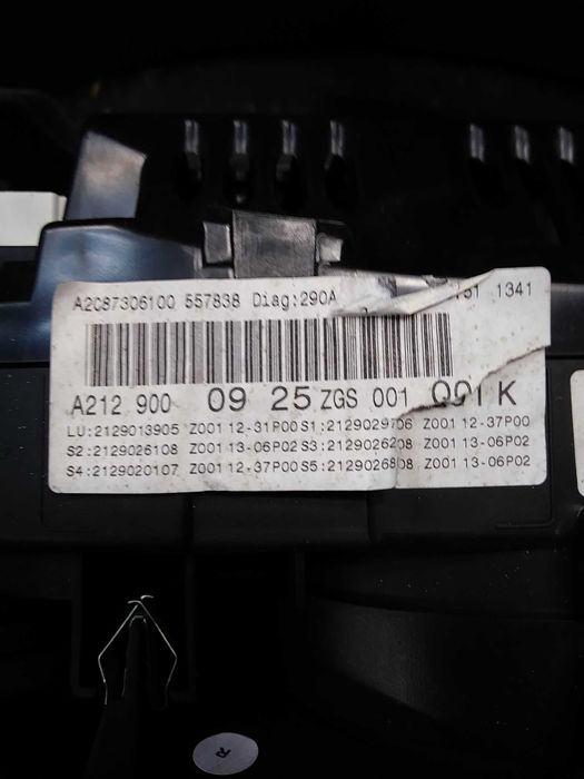 Mercedes E500 W207 LIFT licznik Europa Części