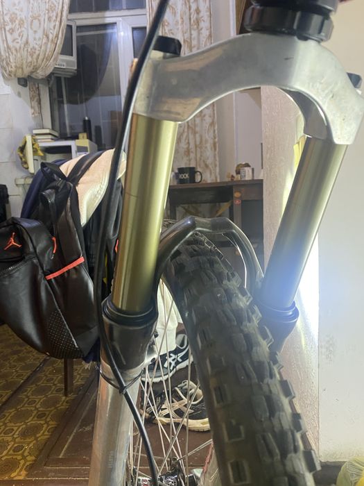 Продам: Вилку италия 2001 г