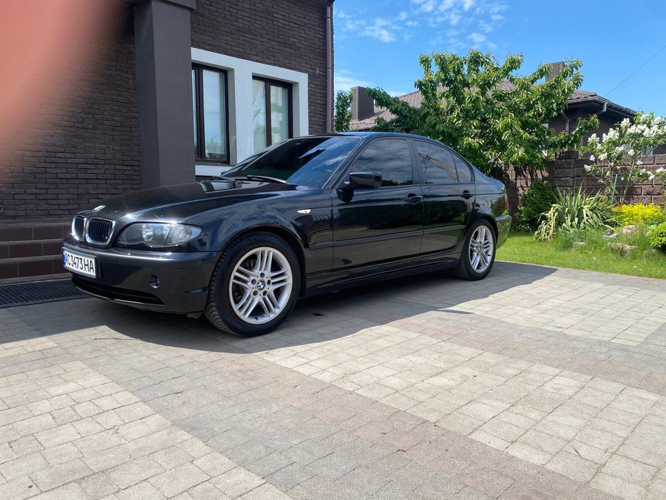 Автомобіль BMW 3 e46