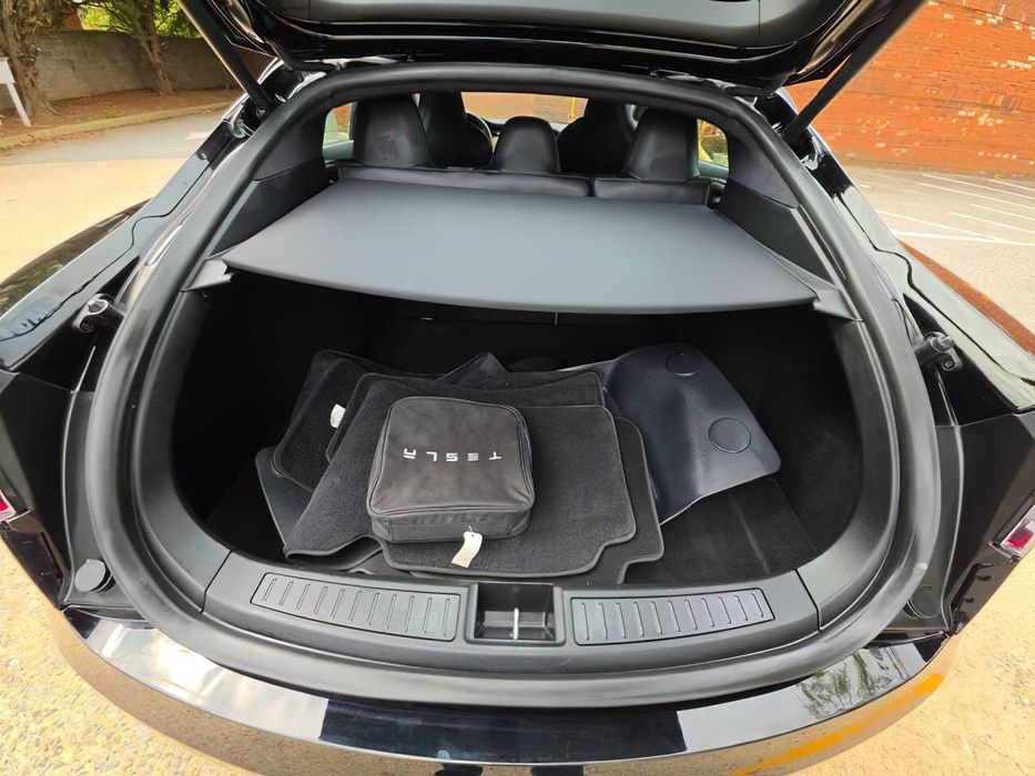 Tesla Model S 100D      2019