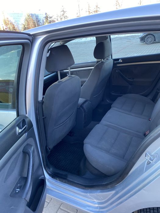 VW Golf 5 2.0 дизель 4х4 2005 року для ЗСУ або Волонтерських потреб