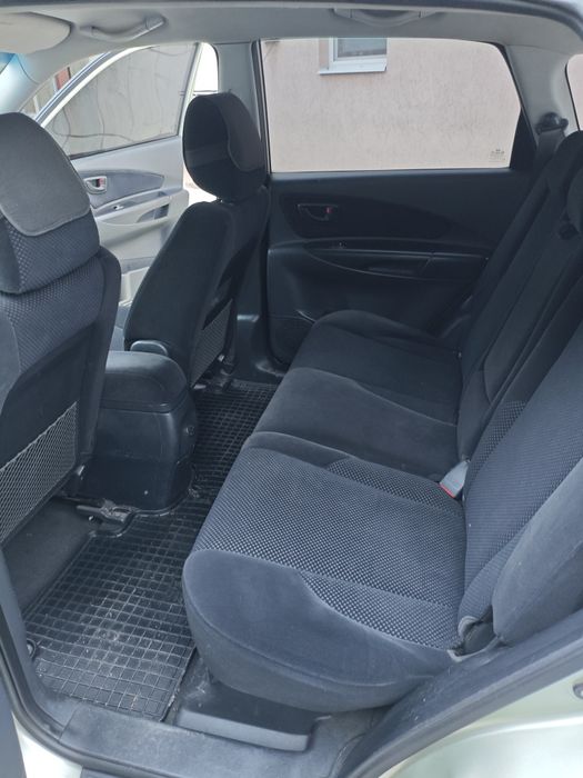 Продам Hundai Tucson, 2.0л 2008г