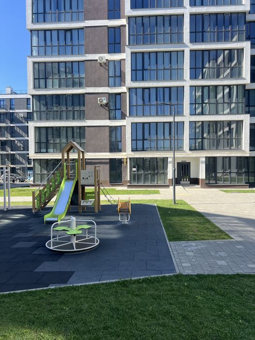 Продаж 1-кімн.квартири площею 40 кв.м. в ЖК Grand Village Ціна 57500$.