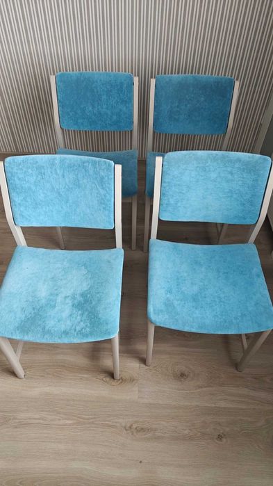 Krzesła tapicerowane