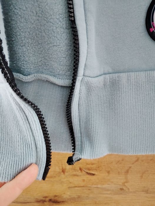 Bluza damska z kapturem Naoko - brak suwaka