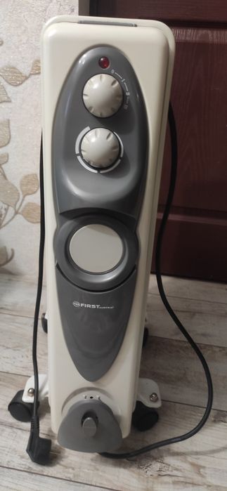 Продам масляный радиатор