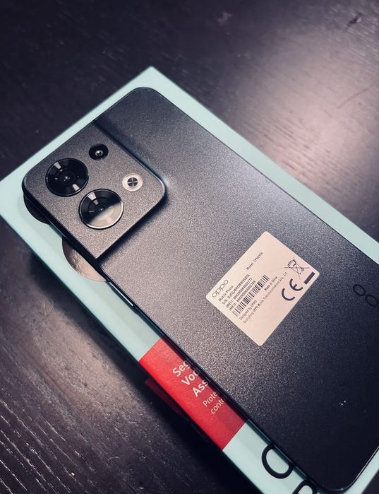 OPPO Reno8 5G 8Gb/256Gb