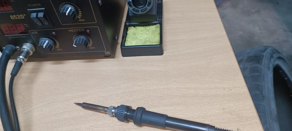 Estação de Solda + Ar Quente 852D+