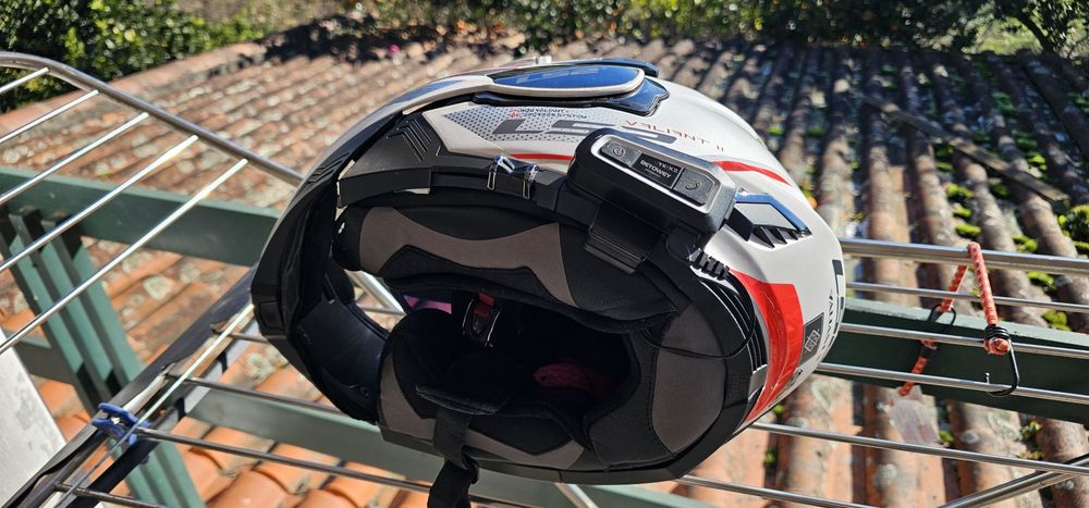 Capacete Modular LS2 versão Valiant II