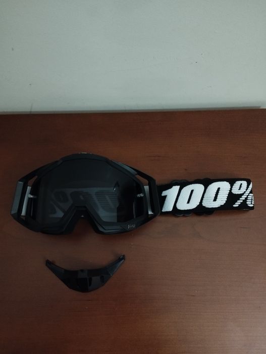 Óculos motocross 100% e Leatt