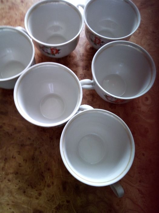 6 чашек  и 6 блюдец набор и блюдце отдельно