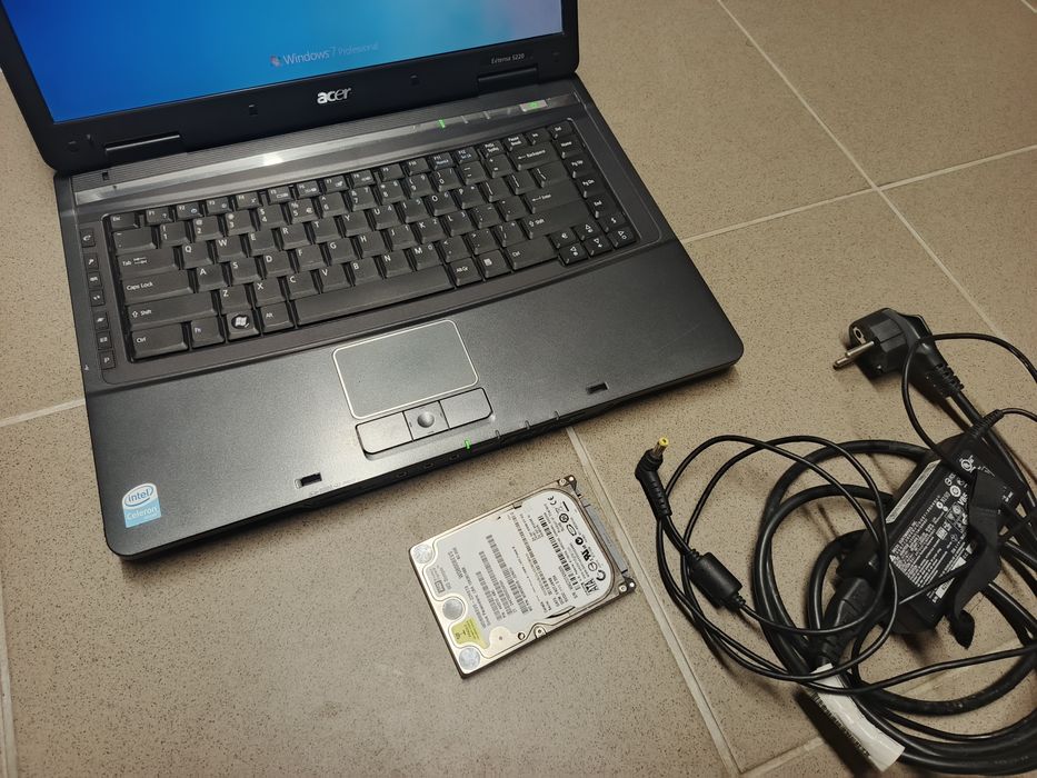 Laptop Acer extensa 5220
